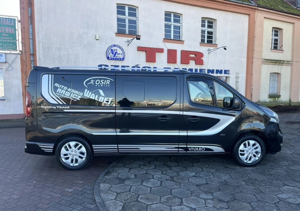 Opel Vivaro cena 82500 przebieg: 172000, rok produkcji 2017 z Łuków małe 326